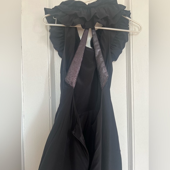 Wayne black silk maxi dress size 6 with ruffle neckline - Picture 2 of 6